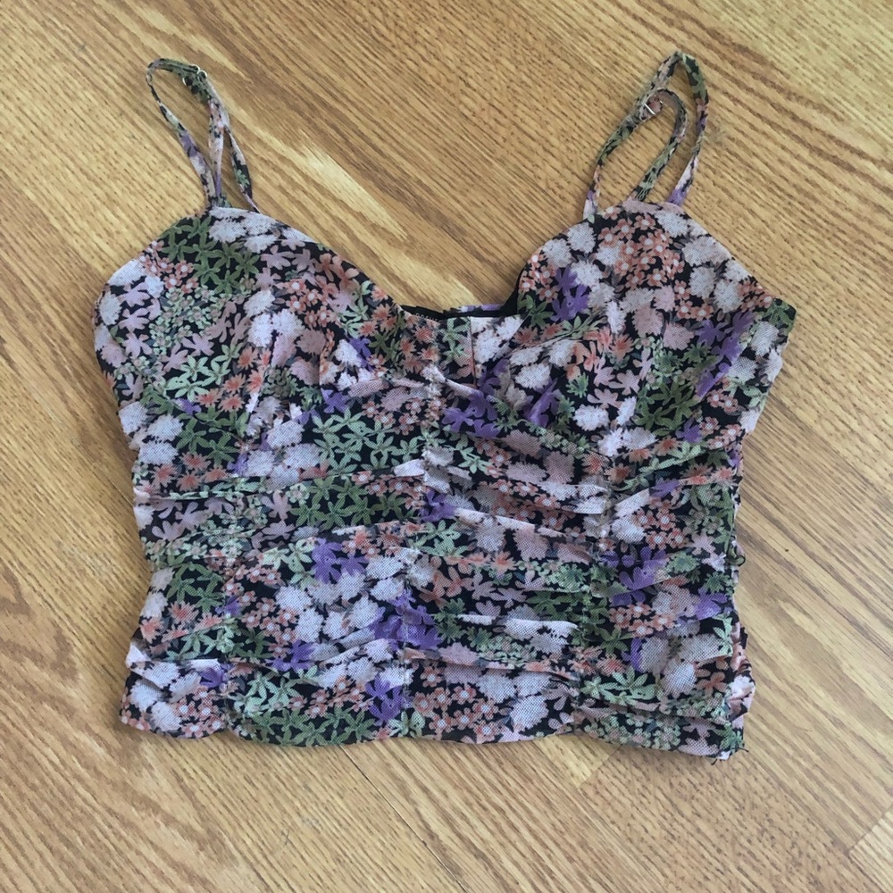 Spiral tank top